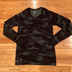 Athleta Speedlight Camo Top